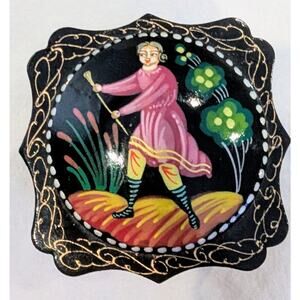 Vtg Russian Wood Lacquer Hinged Trinket Box Man Calla Lily Flower Black Pink